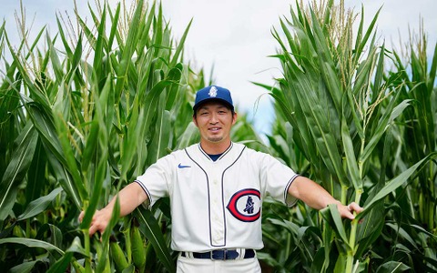 【MLB】鈴木誠也が「パーティを盛り上げた」と地元メディア、夢舞台初出場で先制二塁打　「フィールド・オブ・ドリームス」 画像