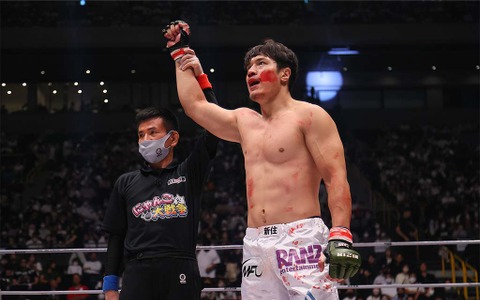 【RIZIN.38】シビサイ頌真、一本勝ちも「正直焦りはあった」　試合中の鼻血は「生まれて初めて」 画像