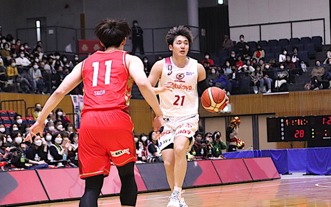 【Bリーグ】天皇杯3連覇を逸した川崎ブレイブサンダースの逆襲はあるのか、新加入・納見悠仁に求められるもの 画像