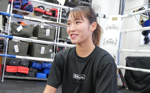 【RISE×SHOOT BOXING】7連勝中の19歳・宮﨑小雪が語る“女王のプライド”「絶対負けたくないし負けられない」 画像