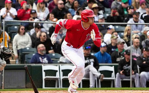 【WBC】初球打ちでフェン直三塁打、大谷翔平の活躍が低迷する日本の経済活動を押し上げるか　米ブルームバーグが期待感 画像