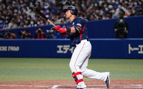 【WBC】好調の岡本和真が侍ジャパン壮行試合第1号　レフトへの勝ち越し弾で強烈アピール 画像