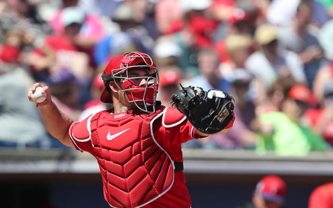 【MLB】史上もっとも信じられない退場劇　ボールを落としただけでWBCアメリカ代表J.T.リアルミュートが犠牲に 画像