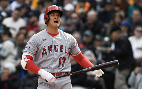 【MLB】大谷翔平、二刀流躍動で初勝利もピッチクロックの“被害者”に…　初めて1試合中に投打で宣告受ける 画像