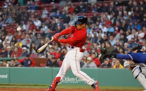 【MLB】吉田正尚、グリーンモンスター直撃11試合連続安打で公式サイトは新人パワーランキング6位に選出 画像