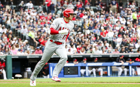 【MLB】大谷翔平、今季26打点目　9回適時打で反撃の狼煙に二盗も一歩及ばず　明日二刀流で連敗止める 画像