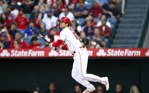 【MLB】大谷翔平、一昨年“2連発”右腕から176キロ弾丸二塁打　その快足に実況は「アフターバーナーだ」と驚き 画像