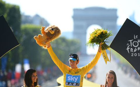 ウィギンスがツール・ド・フランスで英国勢初の優勝 画像