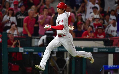 【MLB】大谷翔平、緊急降板直後の“激走”で球場騒然　今季14個目の盗塁と同点生還に「MVPコール」 画像