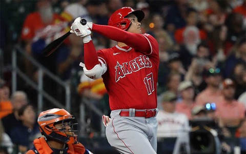 【MLB】大谷翔平、9試合ぶり“待望”の41号はチームを連敗から救う特大決勝ソロ　登板回避も17個目の盗塁マークとフル稼働 画像