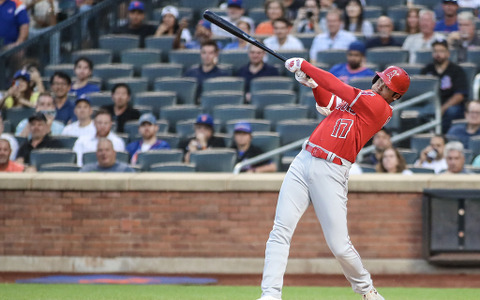 【MLB】大谷翔平、センター超えの176キロ豪快二塁打で好機演出　一度は帰塁も“爆走ホームイン”で足でも魅せる 画像