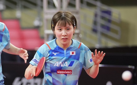 【卓球 アジア大会】平野美宇が東京五輪金とフルゲームの激闘、陳夢に敗れる　逆転金メダルへ3番手は張本美和 画像