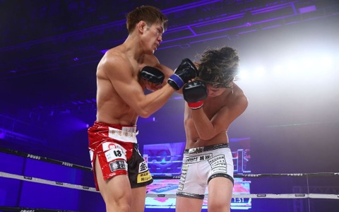 【FIGHT CLUB】白川陸斗vs.ケルベロスは、ラスト1分“白熱の殴り合い”　朝倉未来軍団の初戦は悔しいドロー決着 画像