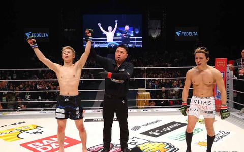 【RIZIN.45】平本蓮の弟・丈が兄へ勝利のバトンを繋ぐ　元ホストYUSHIに判定勝ちデビューV 画像