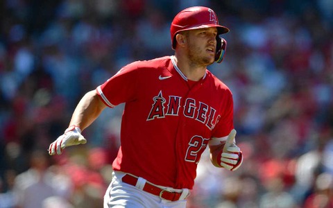 【MLB】トラウトが大谷翔平のドジャース移籍に初めて言及　左腕サンドバルも惜別メッセージ「一緒にやりたかった」 画像