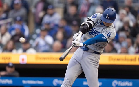 【MLB】大谷翔平、メジャートップ今季8本目の“183キロ”弾丸二塁打　現地実況「長打マシーンだ」 画像