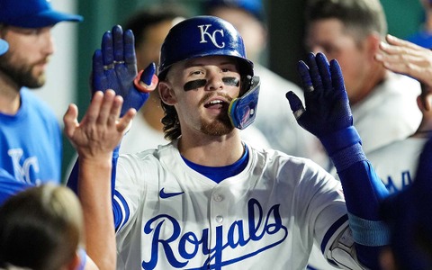 【MLB】「誉め言葉は尽きた」ウィットJr.が後半戦“OPS1.362”で公式お手上げ 敗れた敵将も魅了「嫌だけど、それでも見るのが好き」 画像