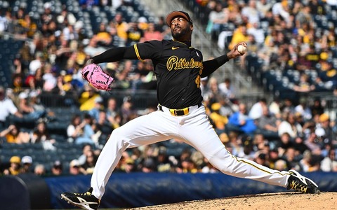 【MLB】36歳チャップマンがシンカーで今季最速「169.1キロ」 強打者マチャドも苦笑いの剛球連発 画像
