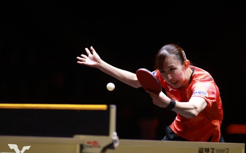 早田ひな、孫穎莎も評価した成長の跡「勝てて幸運だった」　世界女王が見せた振る舞いも注目「握手の際にラケットで……」【WTTドーハ】 画像