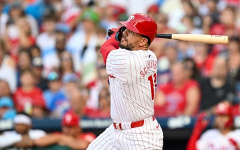 【MLB】週間MVPのシュワーバーが「7戦6発」の量産モード “豪快”34号アーチに米メディア興奮「ノーヒッターを粉砕した」 画像
