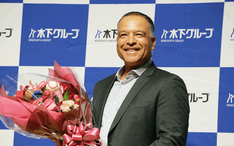 ロバーツ監督、木下グループ新CMに出演　大谷翔平、山本由伸の“可能性を引き出す”ために意識したこととは……「ポテンシャルを最大化することが私の仕事」 画像
