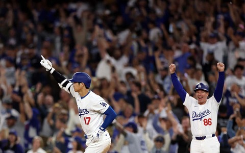 【MLB】大谷翔平、米放送局が選出の2024年注目トピック第5位は？　劇的満塁弾での史上6人目達成は「想像できる限り最も劇的な形」 画像