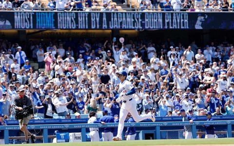 【MLB】ドジャースタジアムの全てがわかる、超貴重な“ドローン映像”を球団公式が公開　放送席やクラブハウスにも潜入 画像