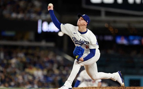 【MLB】ドジャースが生え抜きビューラーを放出したのは……「佐々木朗希を獲得する自信の表れ」と米誌分析 「他球団と契約したら驚き」 画像