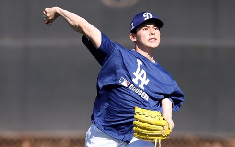 【MLB】佐々木朗希の今季は「慣れることを優先」 ドジャース編成部長がプランを明かす「徐々に負担を増やしていく」 画像