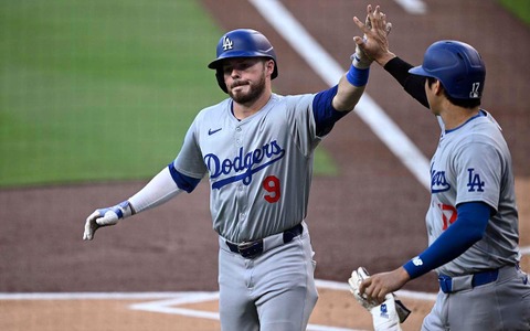 【MLB】ドジャースに別れを告げるラックス、MVPトリオとの日々を振り返る 「フリーマンにとって僕は迷惑な存在だった」と明かす 画像