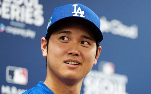 【MLB】大谷翔平、打撃コーチと“時差ボケ対策”も万全　ロバーツ監督が裏話明かす「飛行機に乗ったら全部寝るつもり」 画像