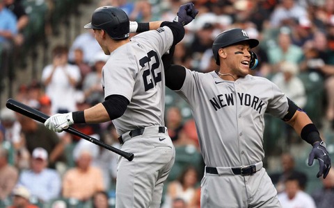【MLB】ヤ軍が成し遂げた“史上初の偉業”に公式記者も熱狂 ジャッジら最強打線が初回から見せた歴史的一発攻勢 画像