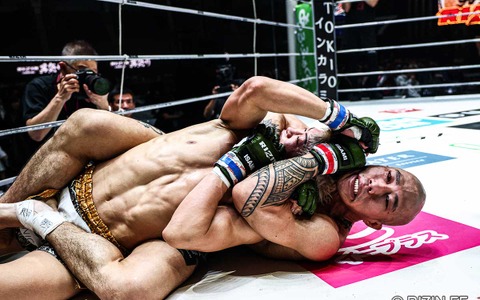 【RIZIN】冨澤大智、“衝撃”の2R一本負けで茫然自失……山本アーセンからはエール「這いあがろうぜ」 画像