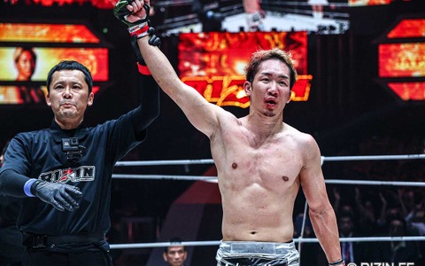 【RIZIN】「強くなって帰ってきました」朝倉未来、“完全復活”前王者・鈴木千裕に3RTKO勝ち 東京ドーム大激震「最強じゃないといけない」 画像