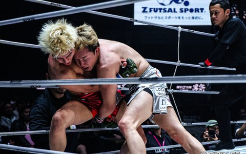 【RIZIN】朝倉未来、復帰戦で見えた大きな変化とは……「未来にとって一番カッコ悪いやり方」 “恩師”前田日明氏が語る愛弟子への期待「一皮二皮三皮剥けた選手に」 画像