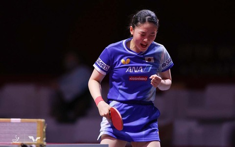 張本美和が世界2位・王曼昱とのメダルかけた大一番へ シンガポール選手にストレート完勝でベスト8進出【世界卓球2025】 画像