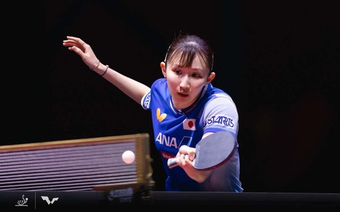 早田ひな、中国選手撃破で2大会連続メダルに王手　世界23位・石洵瑶を4－2で下し大藤沙月に続き8強入り【世界卓球2025】 画像