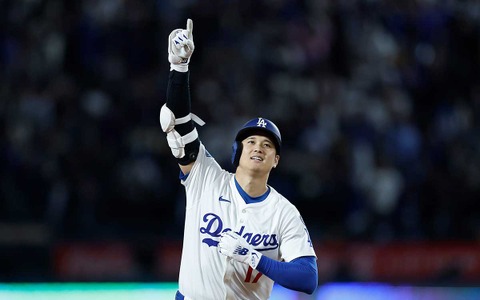 【MLB】大谷翔平「1番DH」スタメン “逆方向弾”を放った好相性右腕から23号アーチなるか、本塁打王を争った好敵手との競演にも期待 画像