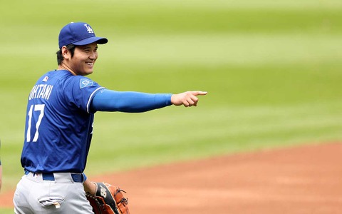 【MLB】「クローザー・大谷翔平を見たい」殿堂入り右腕ペドロが投稿 昨季も「50-50の次は40本塁打・40盗塁・40セーブを」と熱望 画像