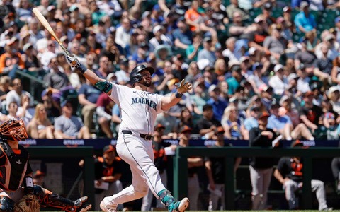 【MLB】マリナーズ正捕手ローリー、両リーグ単独トップ24号でジャッジに3本差 米記者注目の史上最速ペース「シーズン最初の61試合で……」 画像