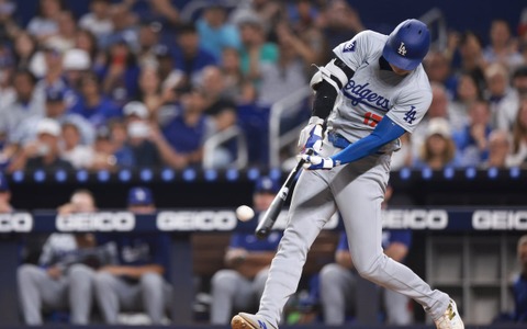 【MLB】大谷翔平、劣勢から“鮮やか”右前打でチャンスメーク　反撃の口火切る「7試合連続安打」 画像