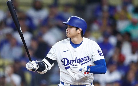 【MLB】大谷翔平、3年ぶりの不名誉記録「ゴールデン・ソンブレロ」　“大荒れ試合”で死球も……1試合4三振 画像