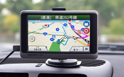 【GARMIN nuvi 3595 インプレ前編】ナビがスマホに近づいたら何が起きるか 画像