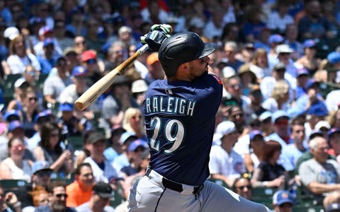 【MLB】止まらないローリー、4戦連発32号で追い上げるジャッジに再び4本差　「両リーグ単独2冠王」でMVP最有力に 画像