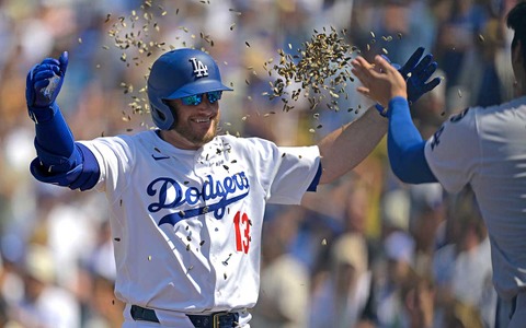 【MLB】緊急離脱のド軍マンシー不在の穴を埋める「3つの選択肢」　米老舗誌が候補に言及、“便利屋”キケやアレナドも可能性 画像