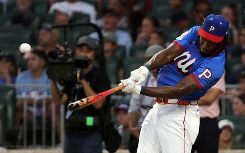 【MLB】“打球最速男”クルーズ、HRダービーで異次元の「156メートル弾」　公式驚愕の場外弾「もはや手に負えない」 画像