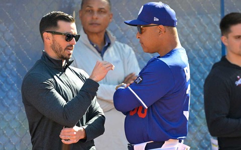【MLB】ドジャース、2日連続でリリーフが緊急降板する異常事態　故障者止まらず、GMついにトレード市場参入を明言「追加補強が絶対必要」 画像