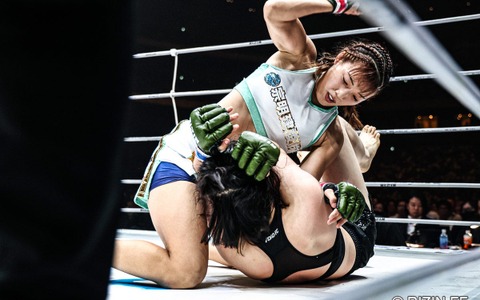 【超RIZIN.4】伊澤星花、体重超過の韓国ファイターに怒りの鉄槌から肩固めで144秒殺　「これでケリがついた」 画像