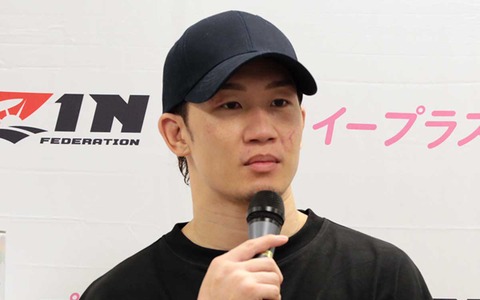 【超RIZIN.4】朝倉未来の判定Vにクレベル猛抗議も……会見時の“無傷”が物語る「50：30」の差 画像