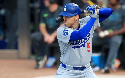 【MLB】フリーマン2戦連発、大谷翔平も4戦ぶりマルチ　指揮官が指摘した勝利のカギは「陳腐で退屈に聞こえるかもしれないが……」 画像